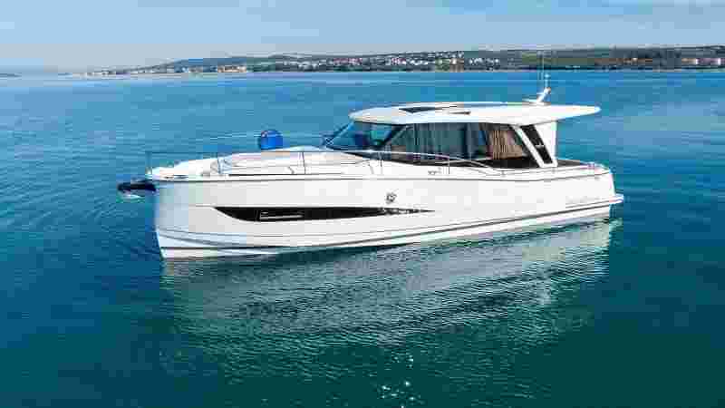2023 Greenline Yachts 39