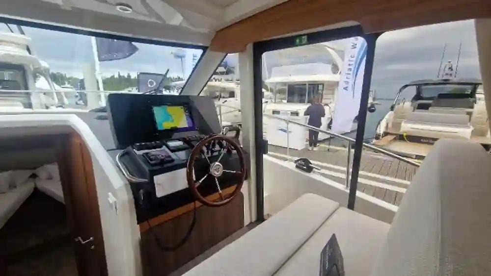 Greenline Yachts 39 For Sale