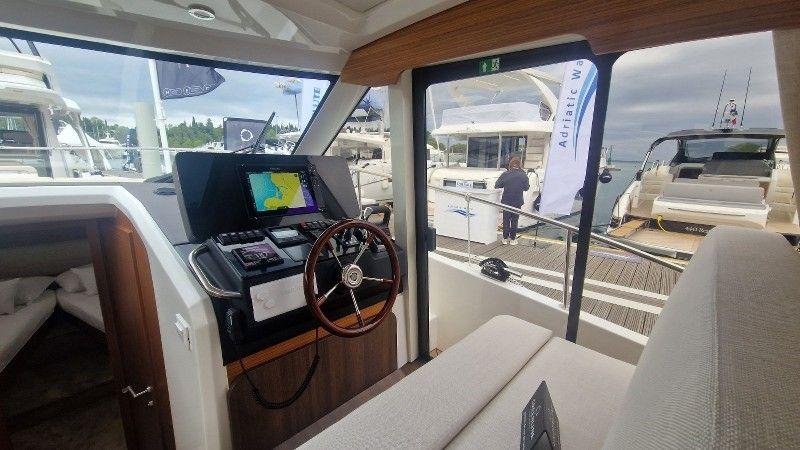 Greenline Yachts 39 For Sale