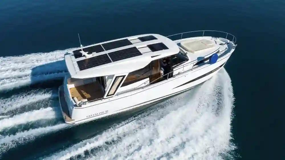Greenline Yachts 39 For Sale