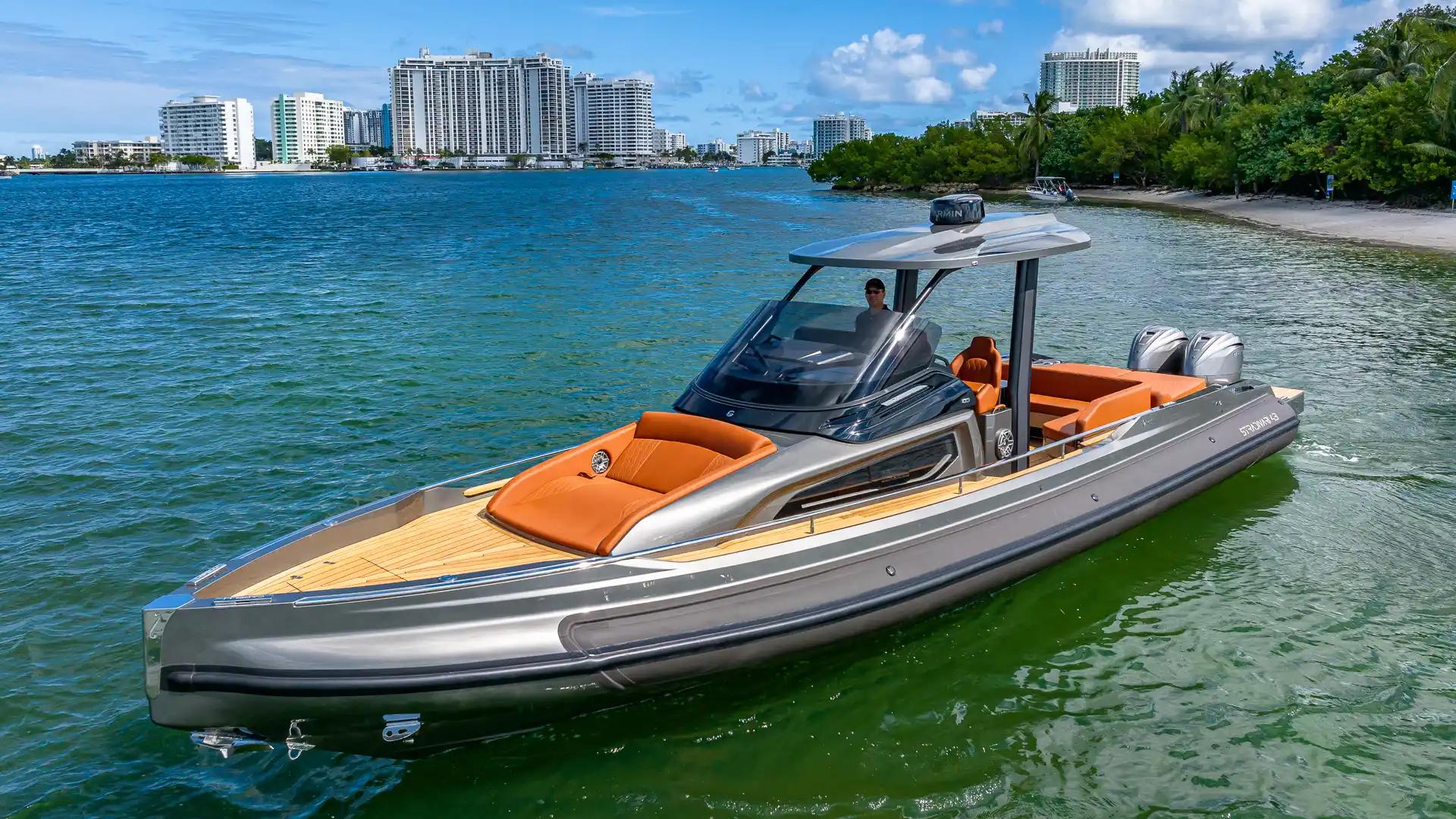 Cantieri Capelli Stradivari 43 a la venta