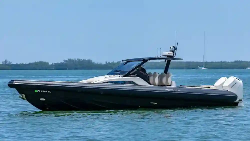 Technohull Omega 47 te koop