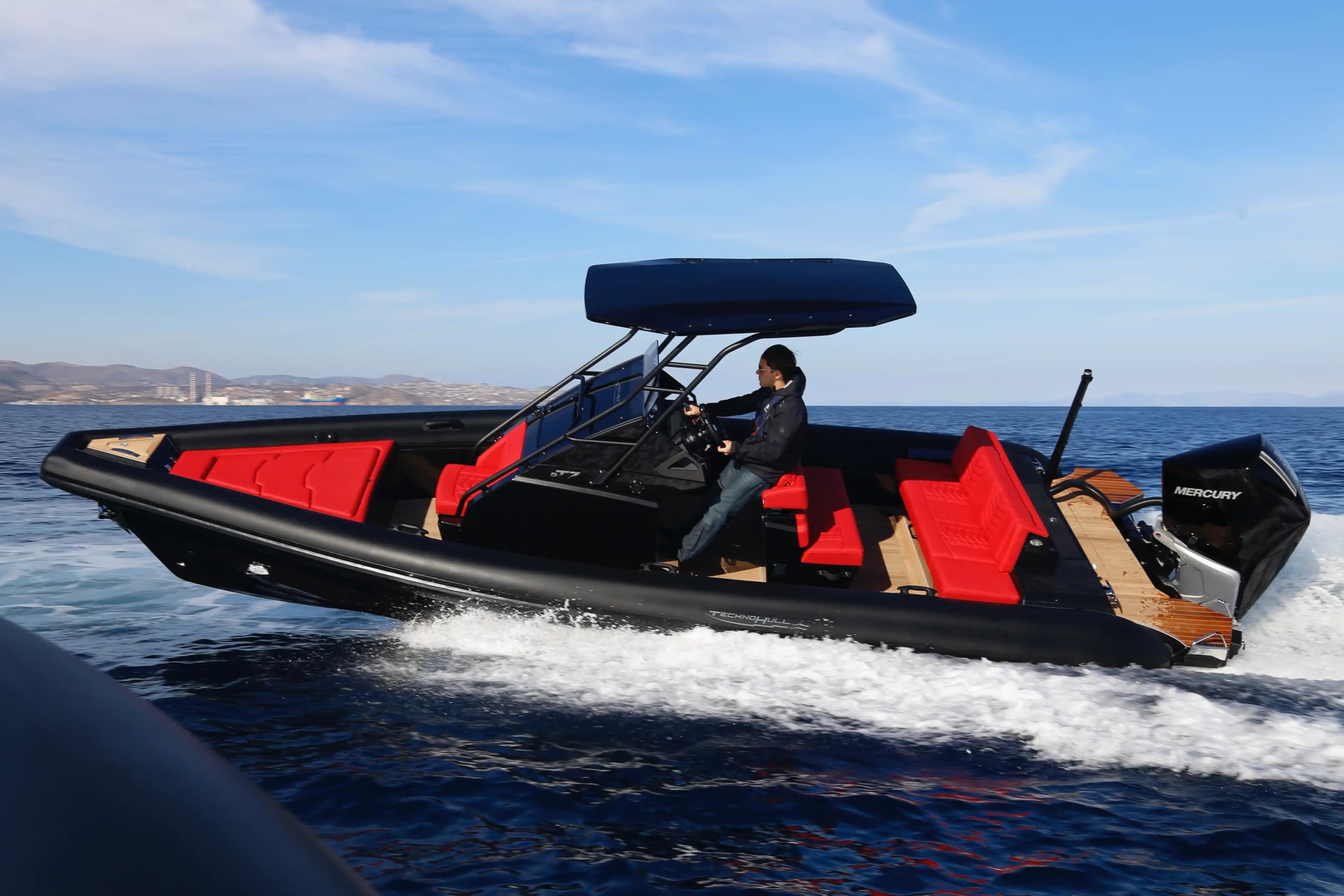 Technohull GT7 à vendre