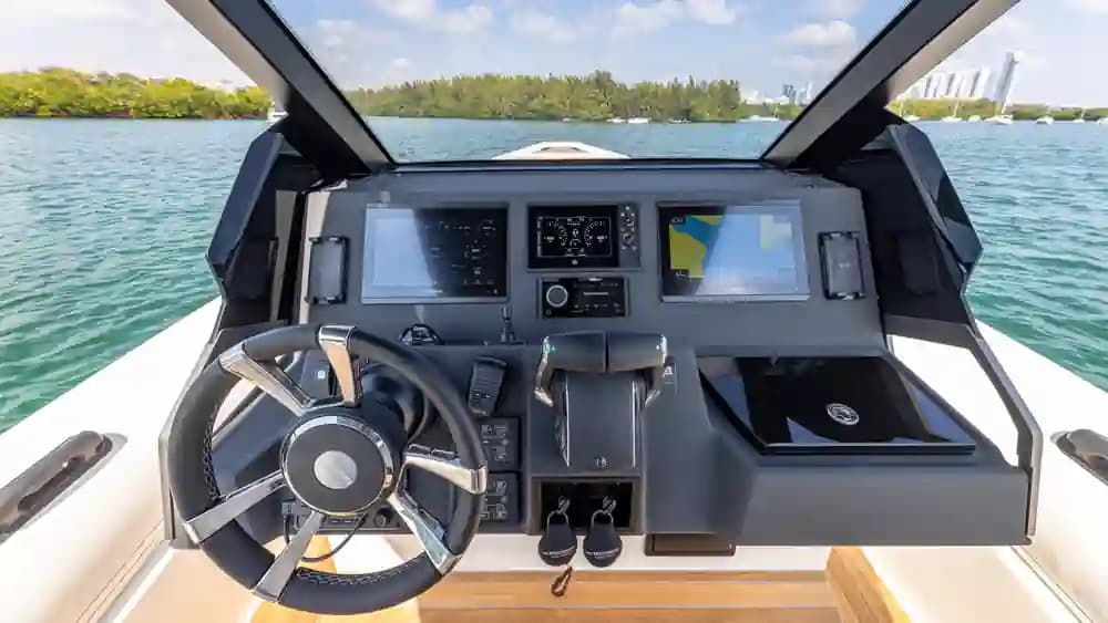 2025 Technohull GTX Sold in Miami, Florida RIB (Rigid Inflatable) 2