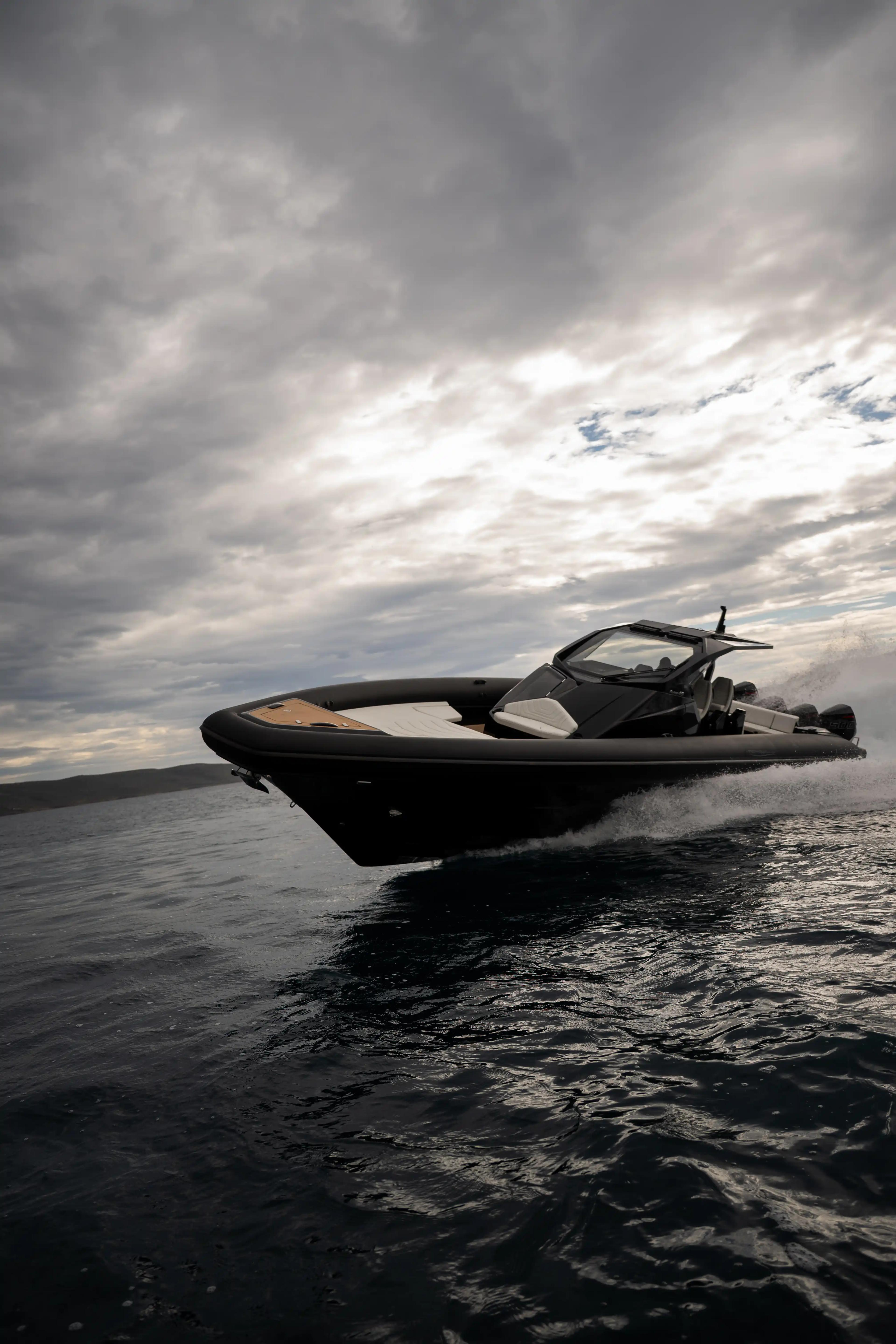 Technohull Alpha 45 zum Verkauf