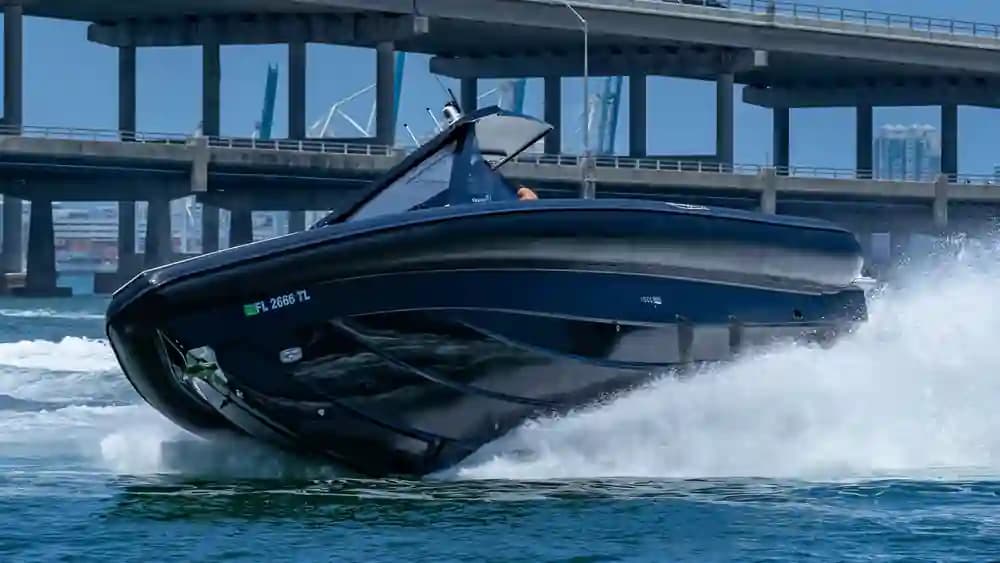 Technohull Omega 47 te koop