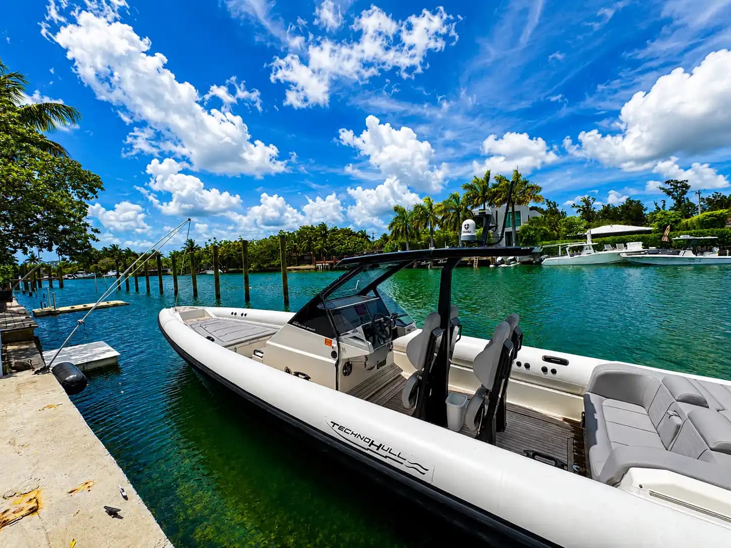 Technohull 38 Grand Sport for Sale