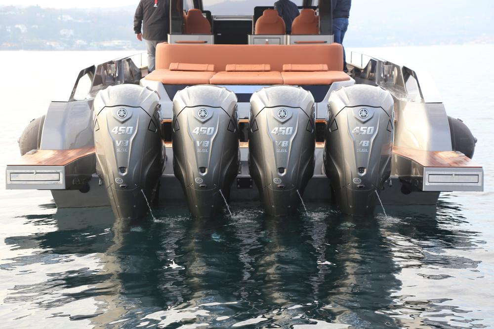5 Capelli Stradivari 52 XTO Offshore Yamaha 450.jpg