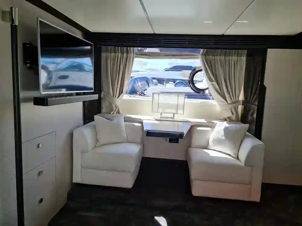 Azimut 66 en exposición