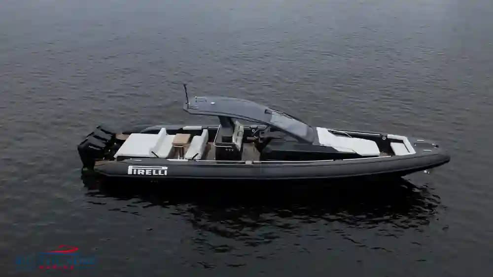 Pirelli Speedboats 42 OB for Sale
