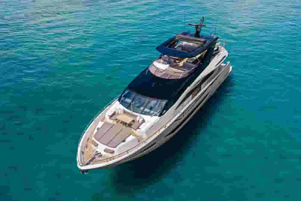 2026 Sunseeker 88 Yacht