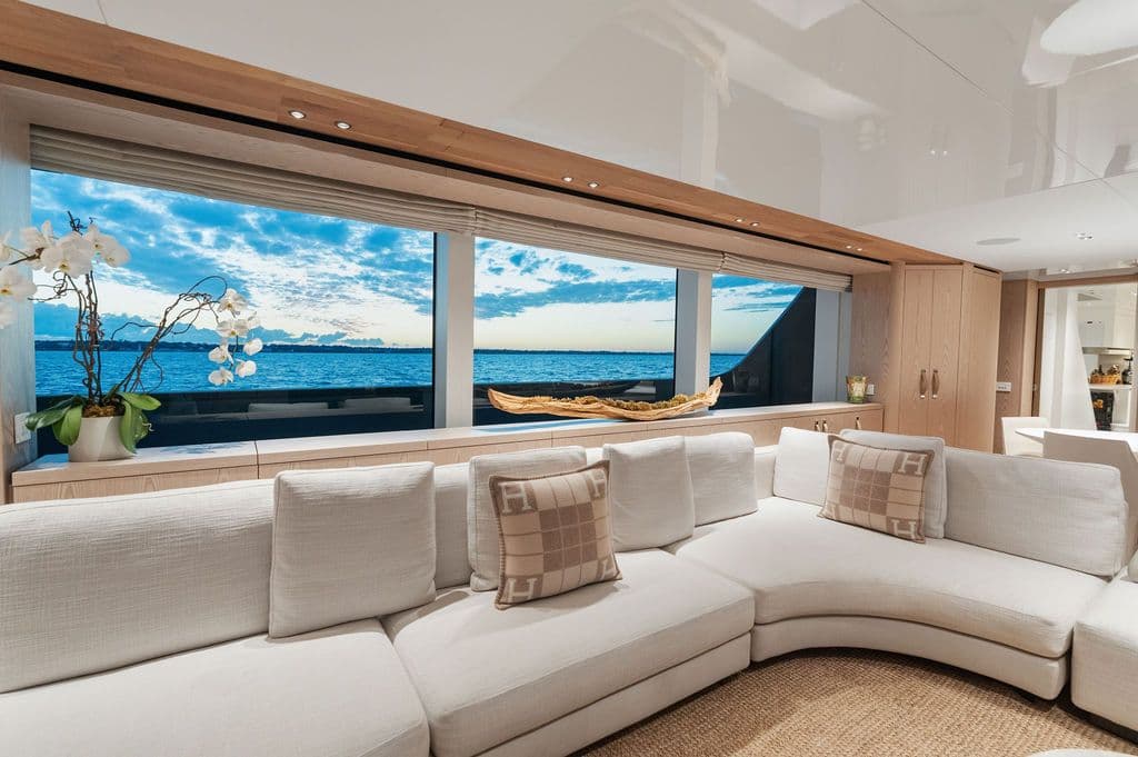 2023 Sanlorenzo SD118 for Sale in West Palm Beach, Florida Motor Yacht 3