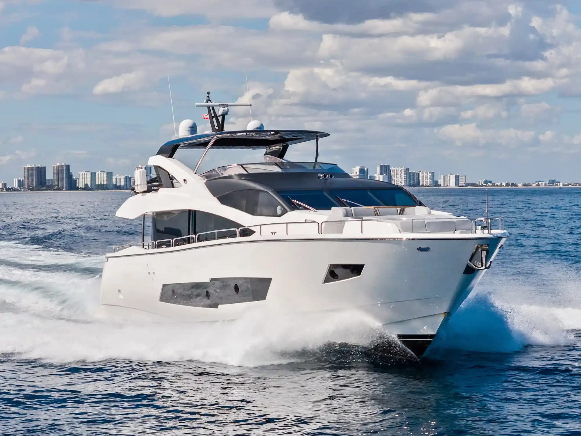 2019 Sunseeker 86 Yacht for Sale in Fort Lauderdale, Florida Flybridge 4