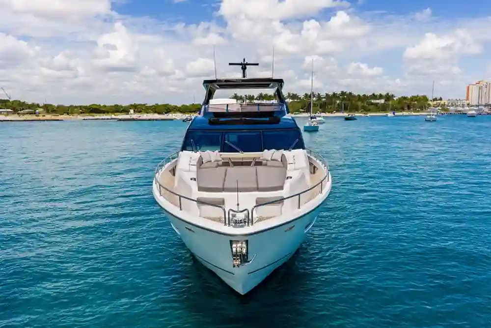 Sunseeker 88 Yacht for Sale