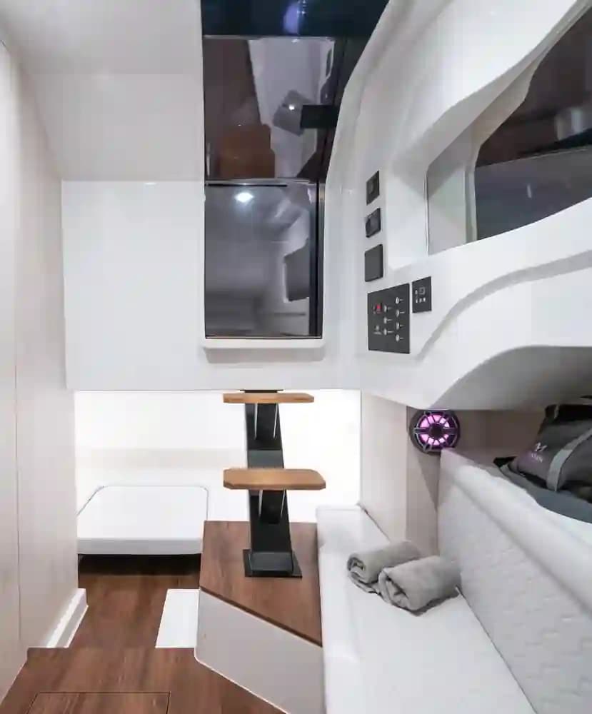 Maxim Yachts MAX44 R for Sale
