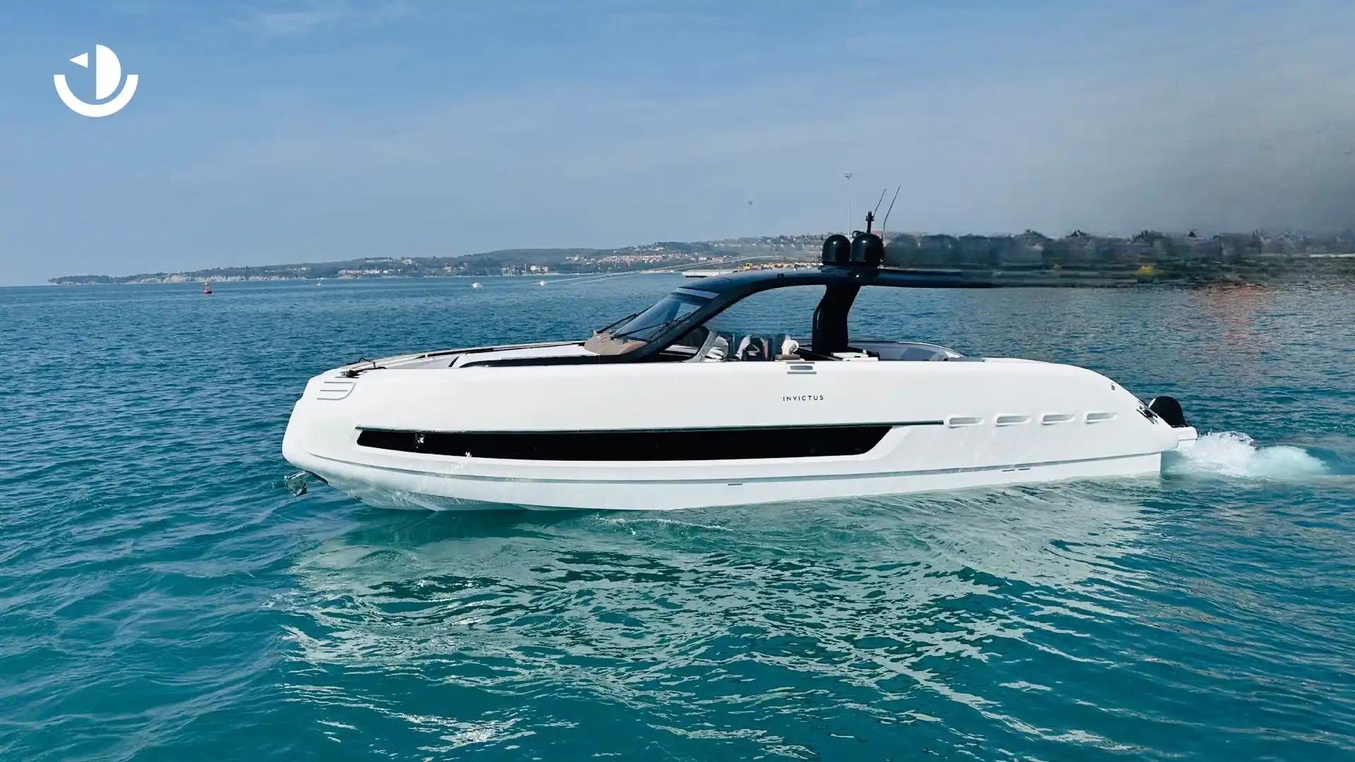 Invictus Yachts TT460 For Sale