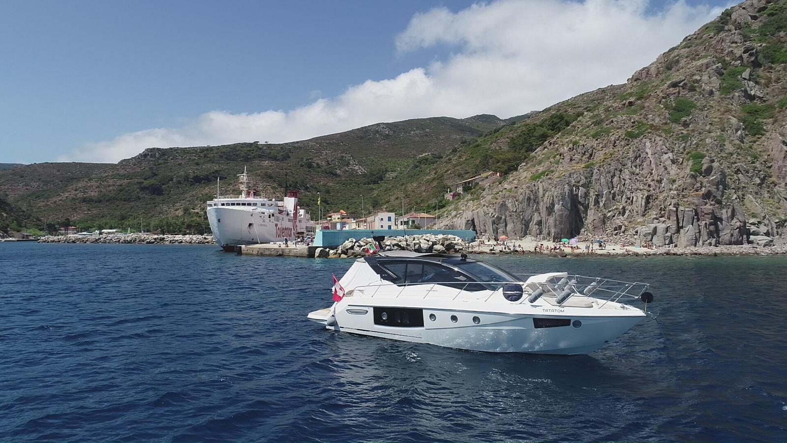 Cranchi M44 HT For Sale