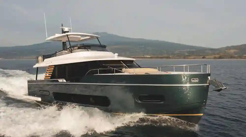 Azimut Magellano 60 For Sale
