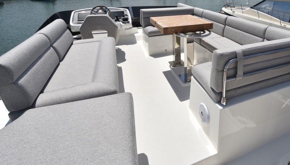 2020 Beneteau Monte Carlo 52