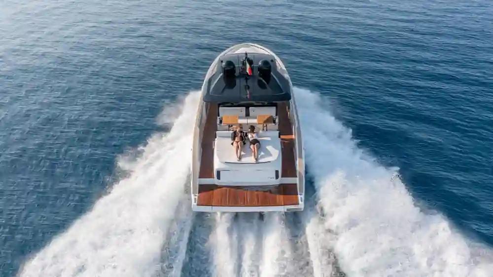 Invictus Yachts TT420 For Sale
