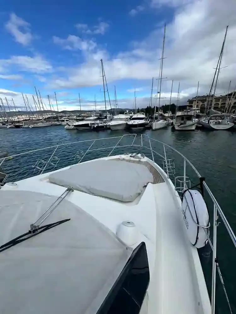 Cranchi M44 HT in vendita