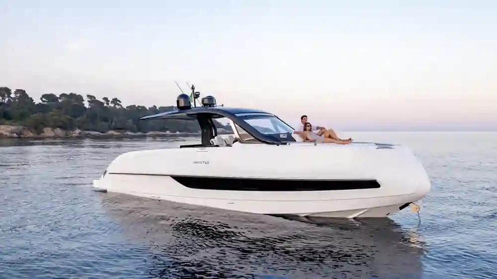 Invictus Yachts TT420 For Sale