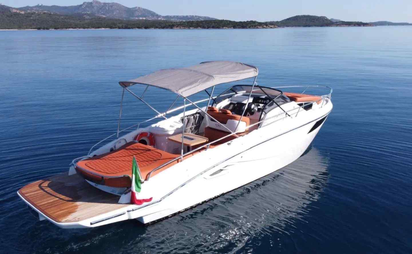 Yacht