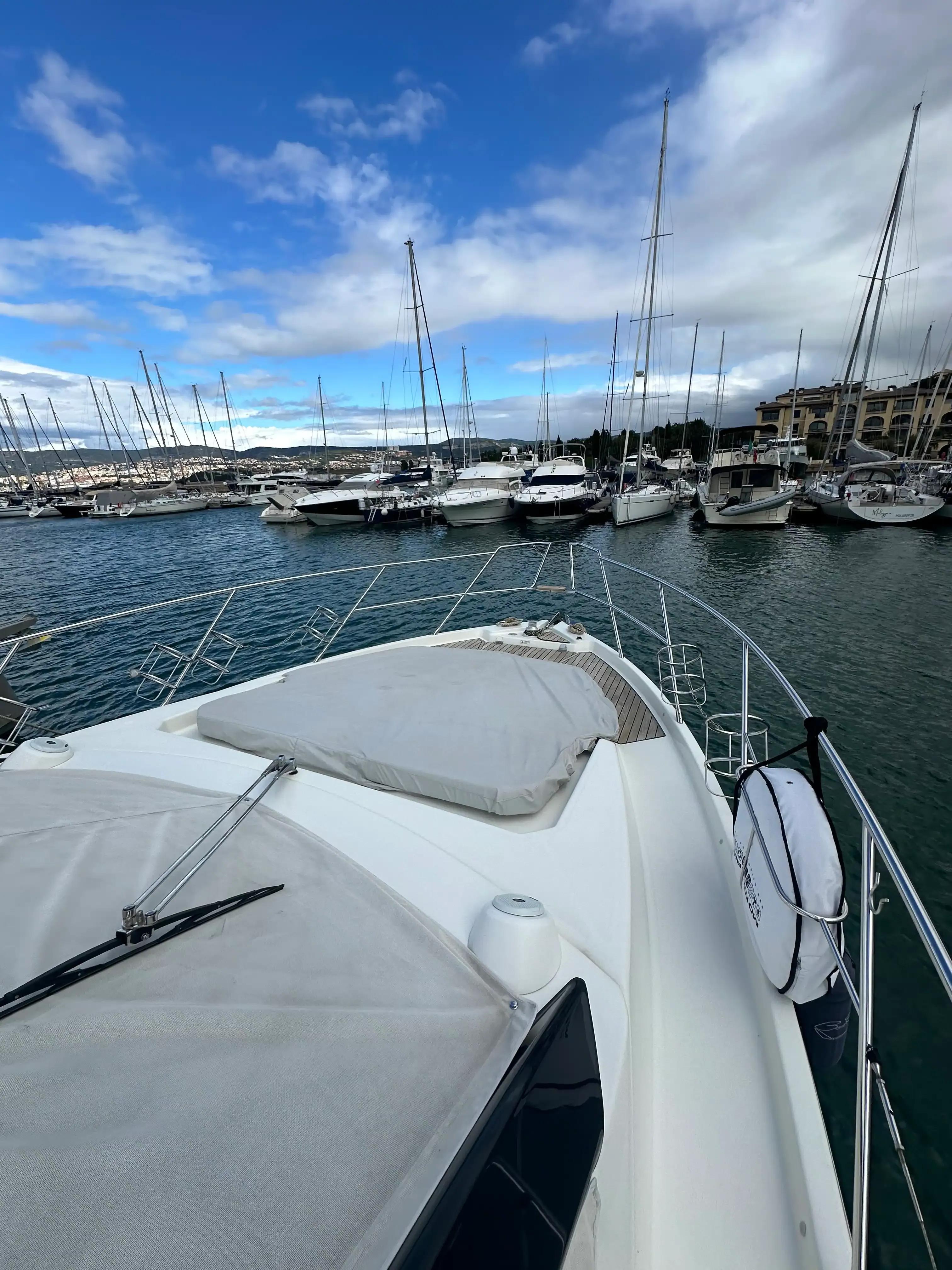 Cranchi M44 HT in vendita