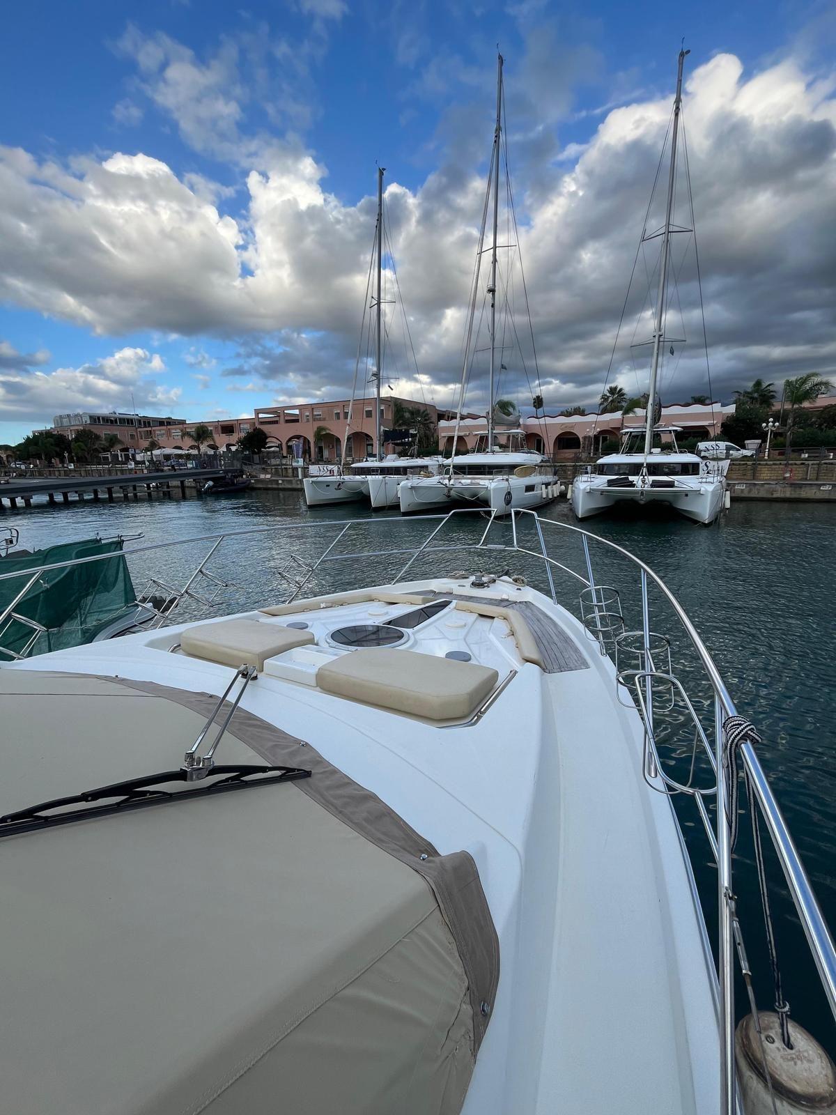 Cranchi M44 HT For Sale