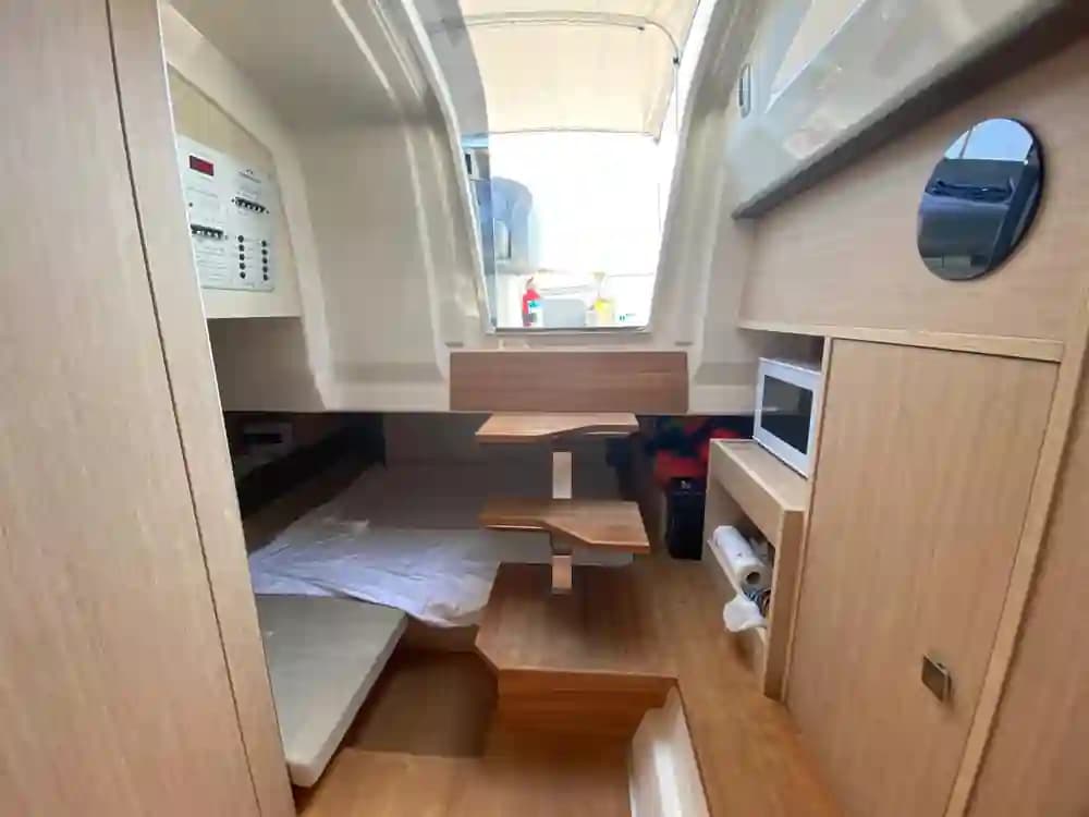 2018 Cranchi E30 Endurance for Sale in Olbia, IT Cruiser 2