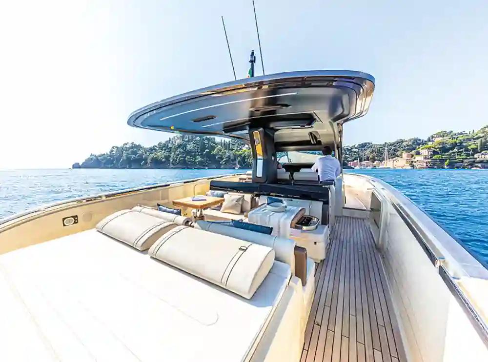 Invictus Yachts TT460 For Sale