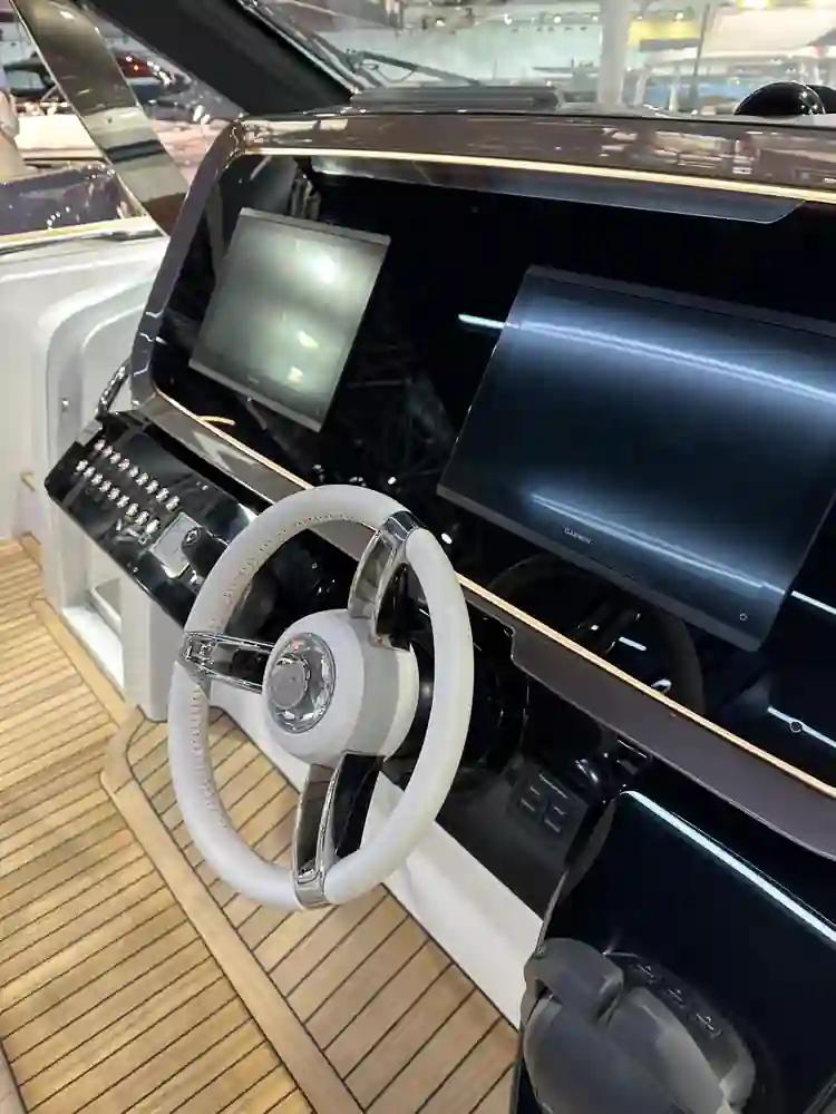 Invictus Yachts TT460 For Sale