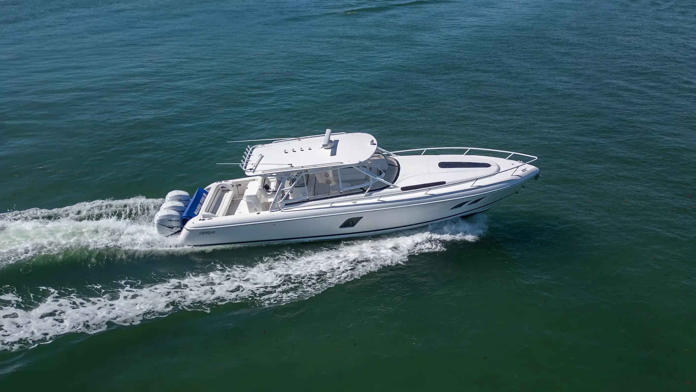 Intrepid Powerboats 400 Cuddy zum Verkauf