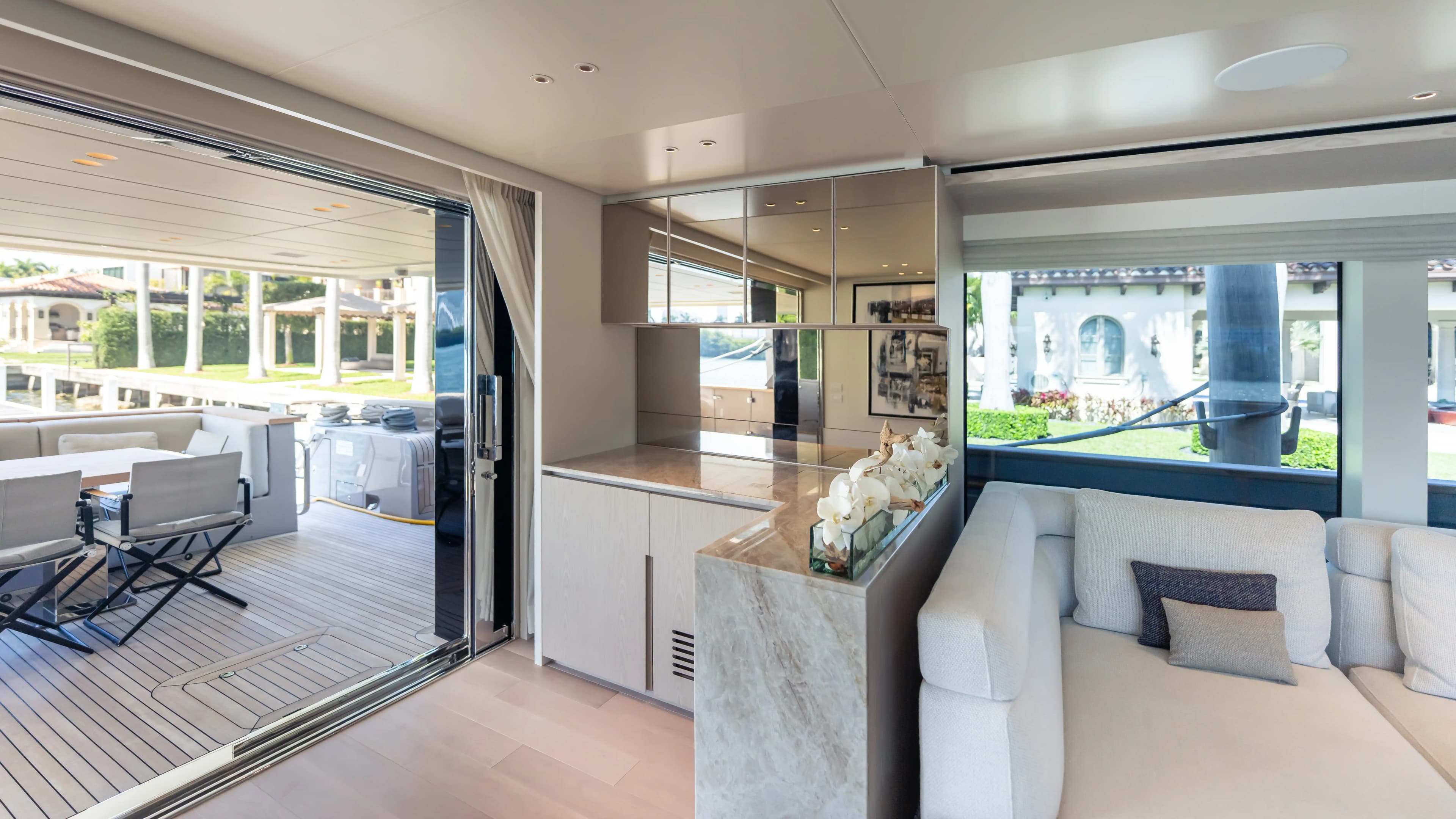 2022 Sanlorenzo SD96 for Sale in Miami, Florida Motor Yacht 5