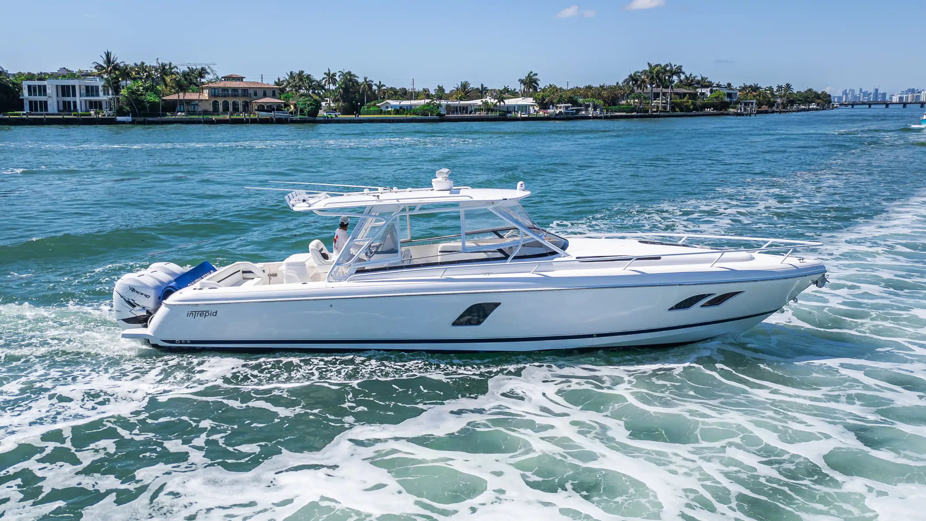 Intrepid Powerboats 400 Cuddy zum Verkauf