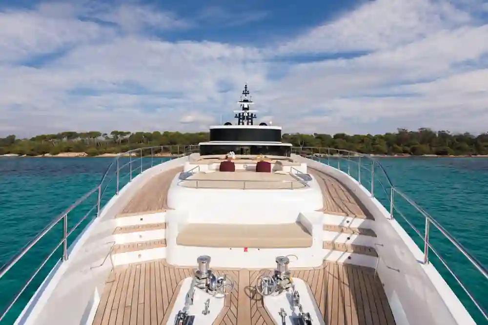 Gulf Craft Majesty 100 For Sale