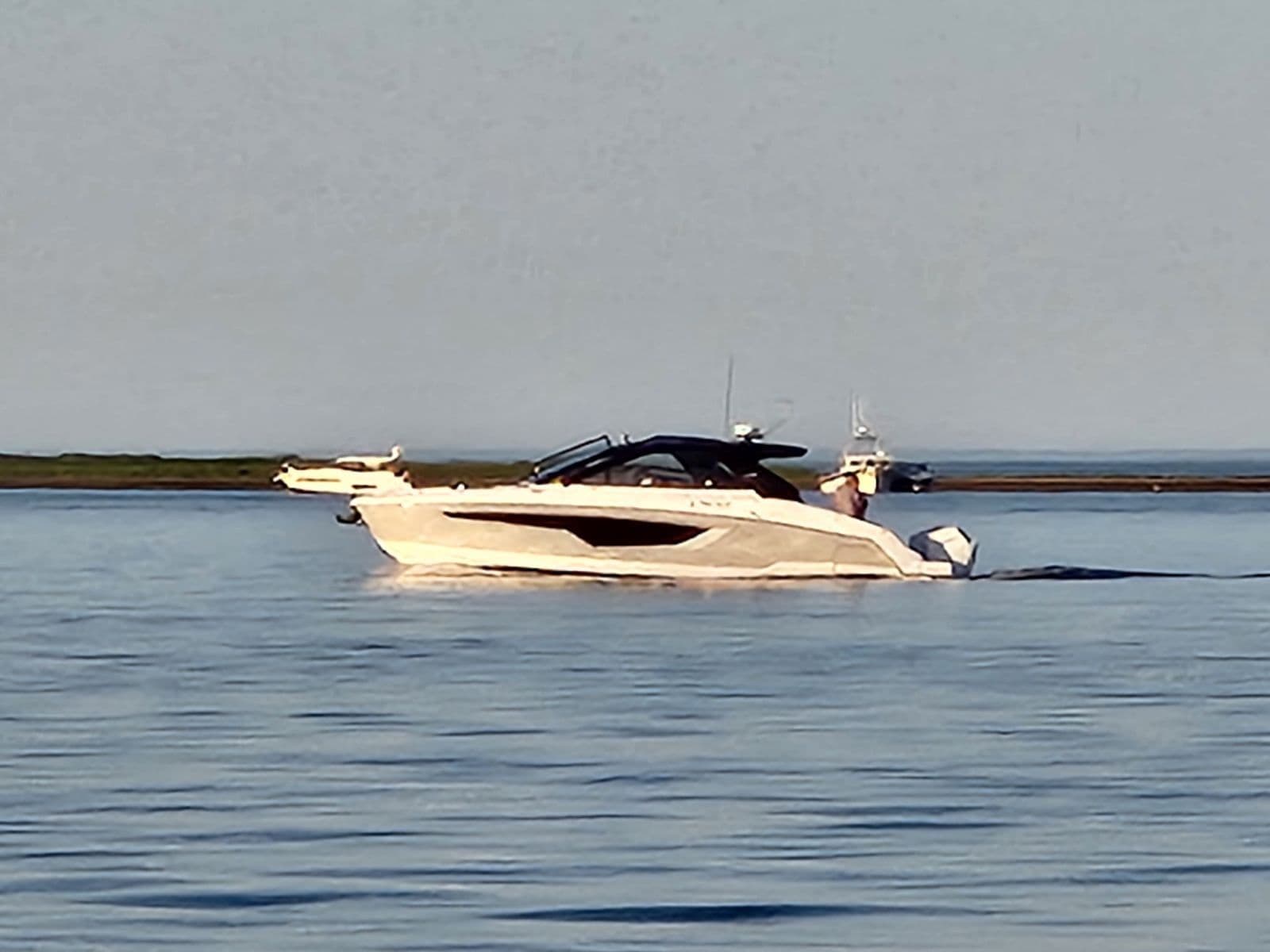 Cruisers Yachts 42 GLS OB for Sale