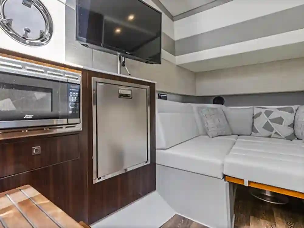 2024 Cruisers Yachts 42 GLS OB for Sale in Sag Harbor, New York Bowrider 2