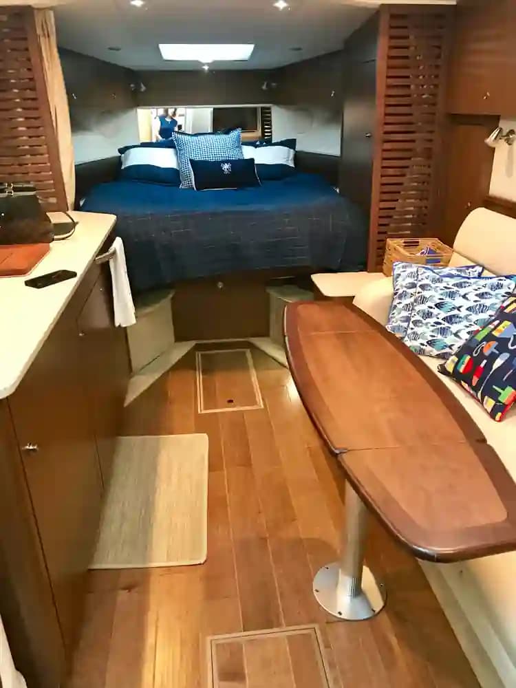 2017 Sea Ray Sundancer 370 for Sale in Shelter Island, New York Cruiser 5