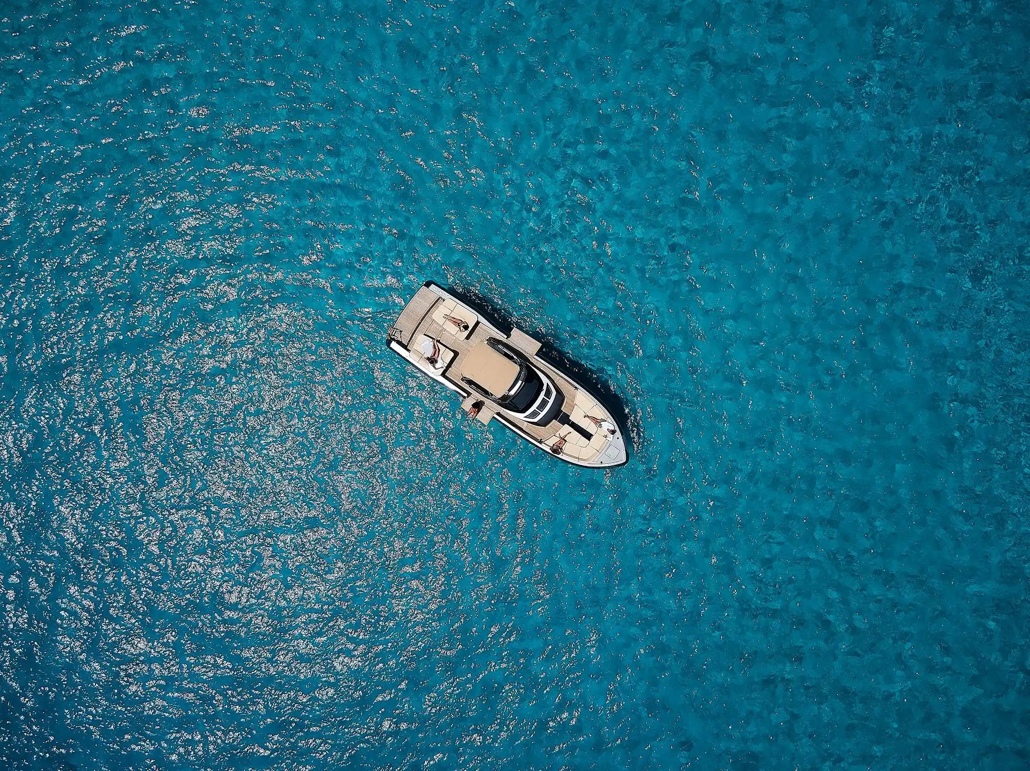 CNM Continental 43 Tender For Sale