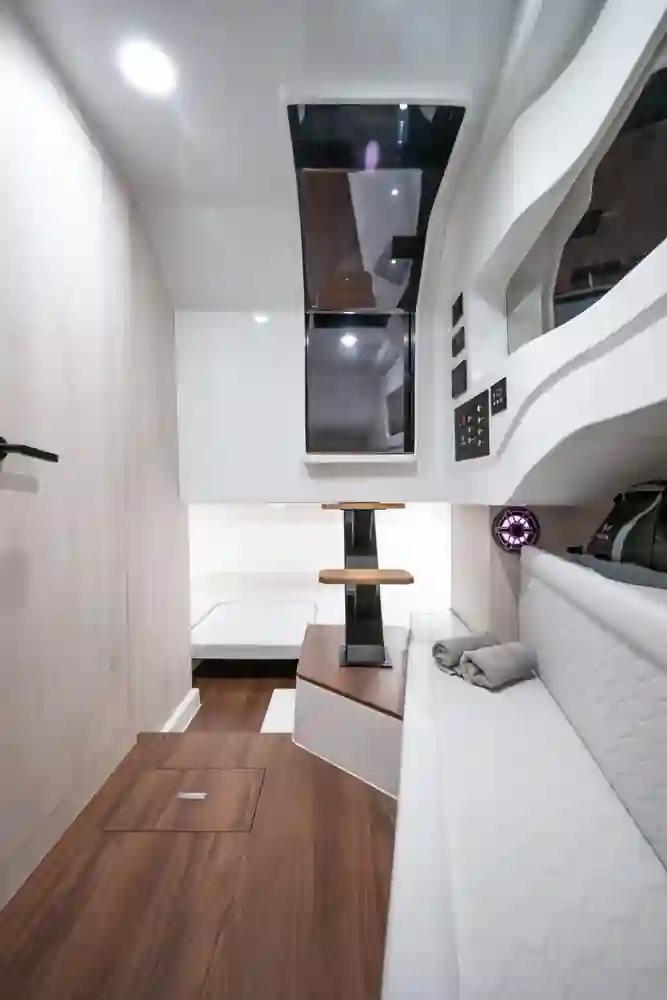 Maxim Yachts MAX44 R For Sale