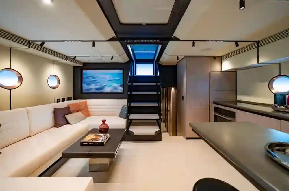 VanDutch Yachts 75 for Sale