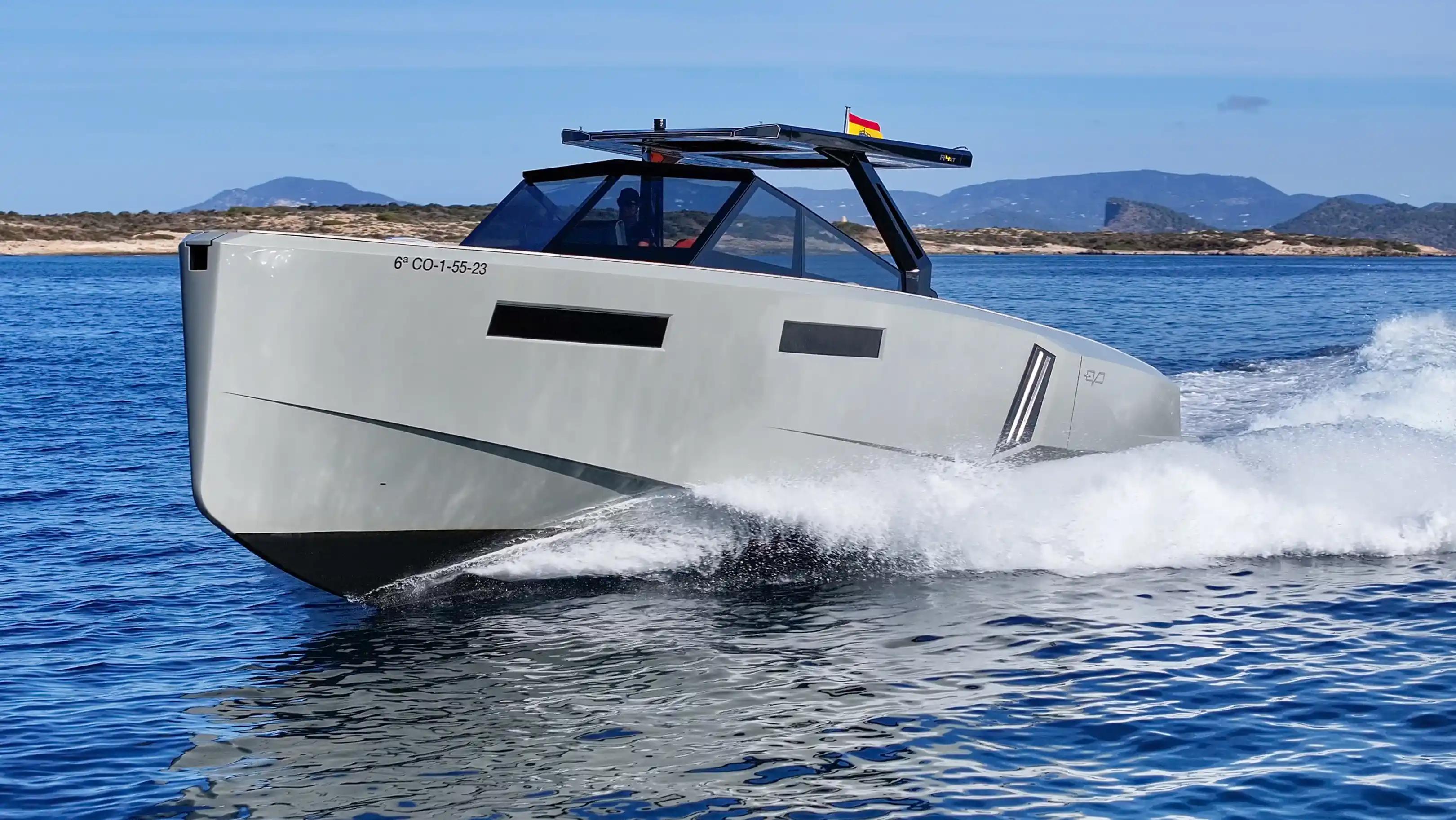 Evo Yachts R4 XT WA For Sale