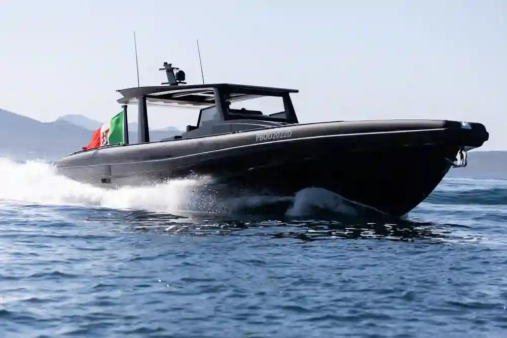 Novamarine Black Shiver 140 - Sterndrive For Sale