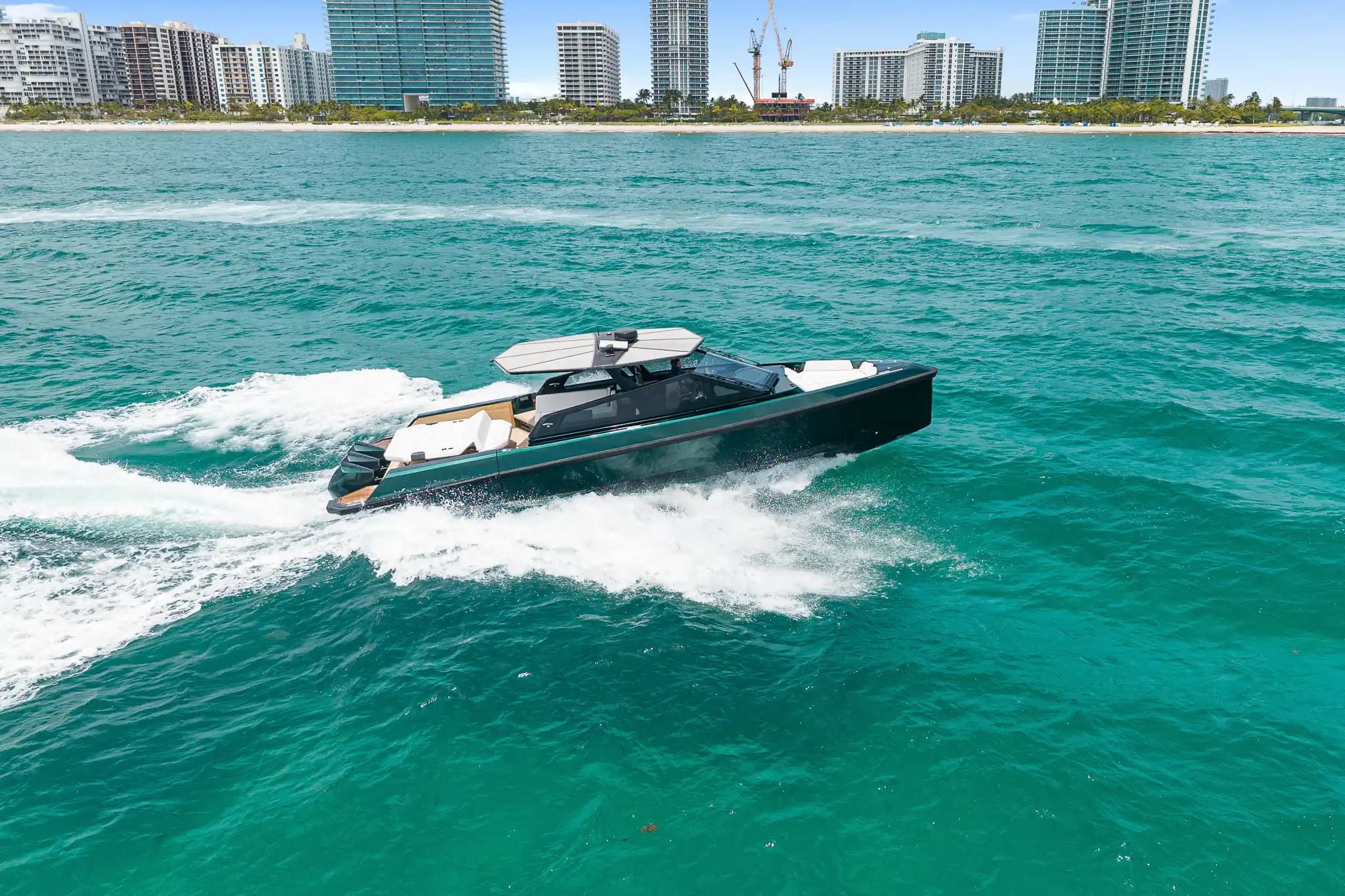 2023 Wally Wallytender43X te koop in Miami Beach, Florida Tender 5