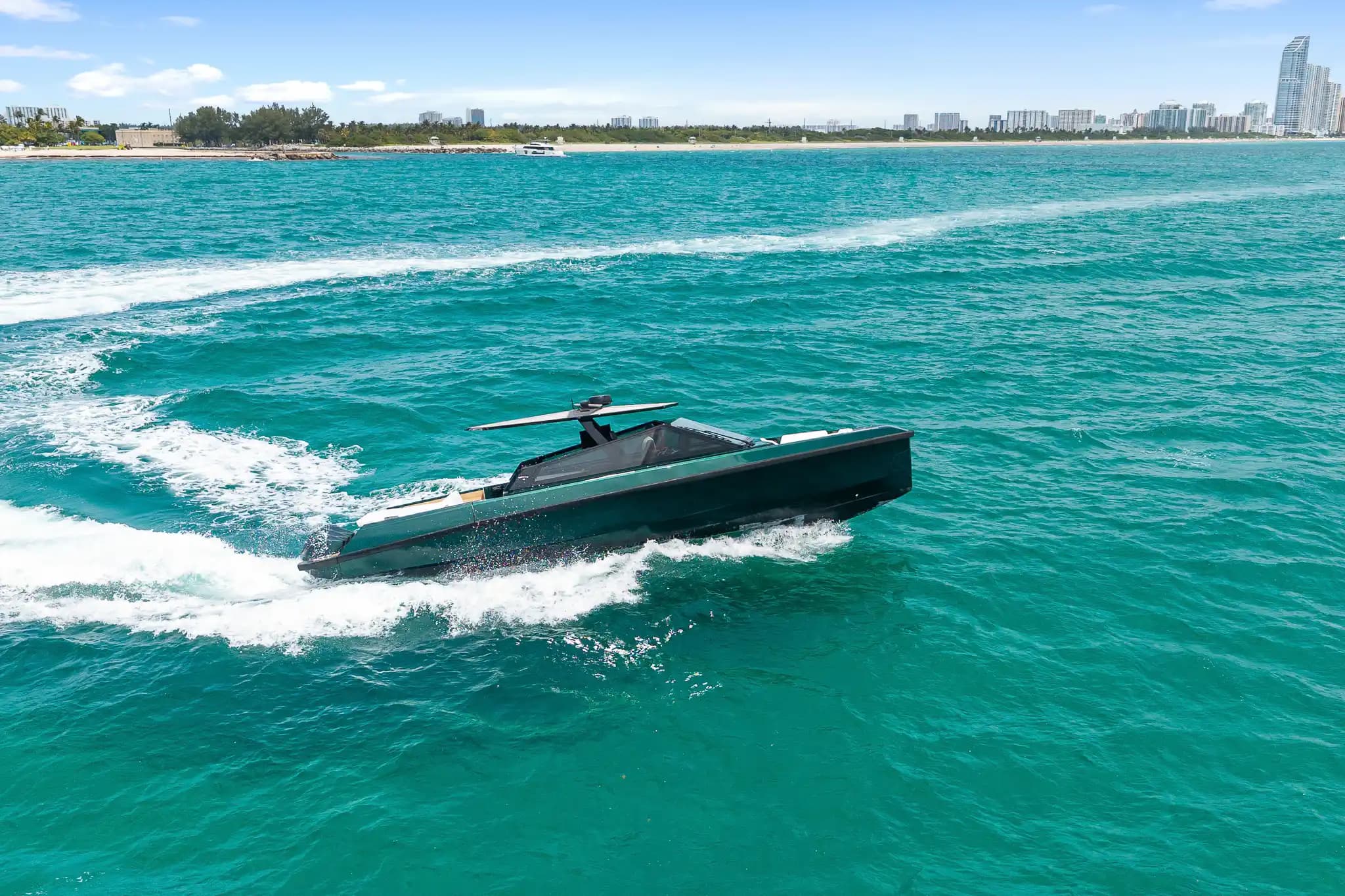 2023 Wally Wallytender43X te koop in Miami Beach, Florida Tender 3