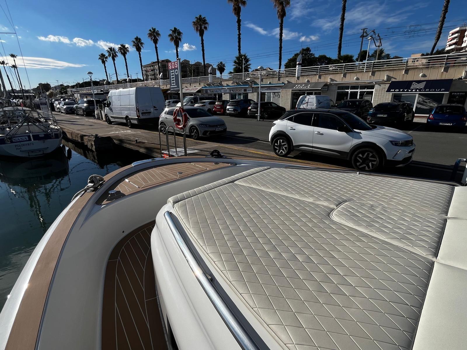 Solaris Power 40 Open For Sale