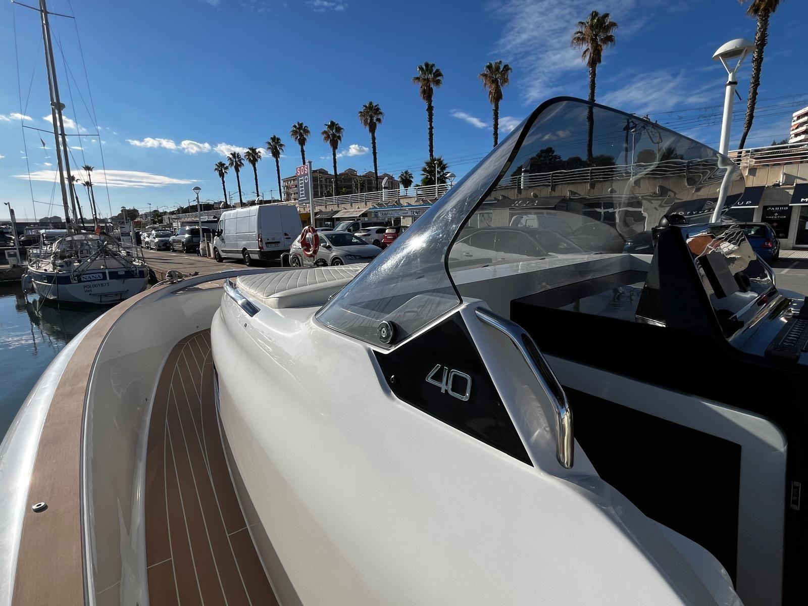 Solaris Power 40 Open For Sale