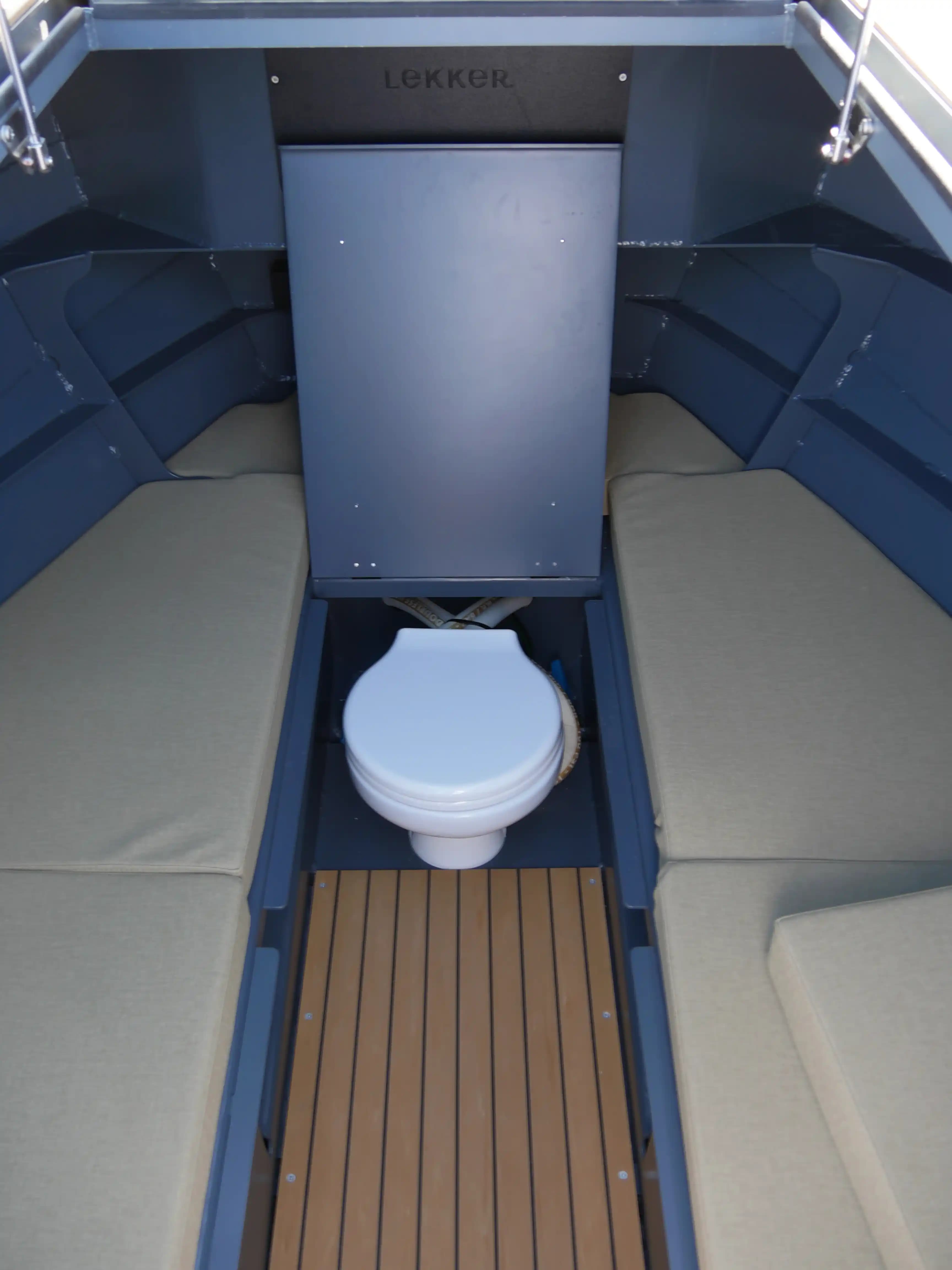 2026 Lekker Boats Damsko 750 for Sale in Leimuiden, NL Center Console 5