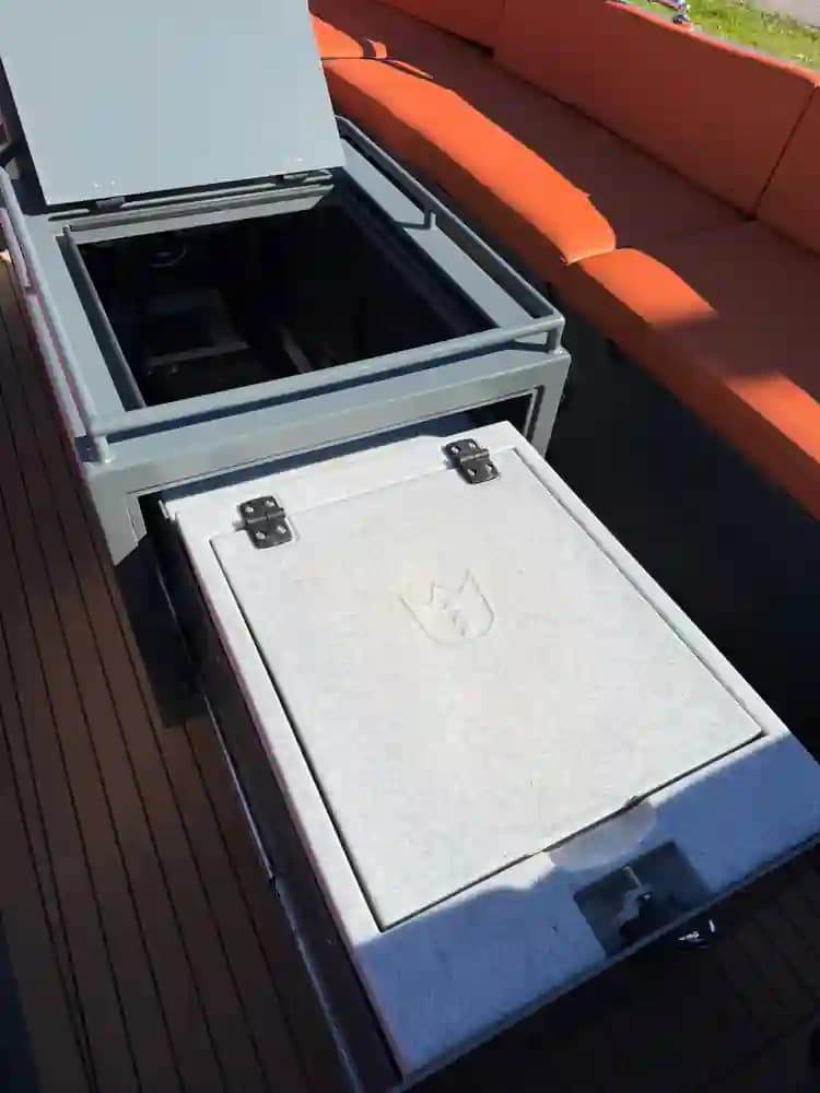 2022 Lekker Damsko 750 for Sale in Leimuiden, NL Center Console 3